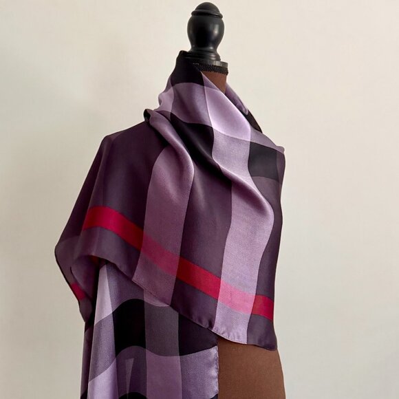 Display #1 Burberry Check Print Purple Satin Silk Scarf - Picture 2 of 16
